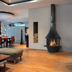 Печь-камин Lorena, пристенный, черный (Traforart)